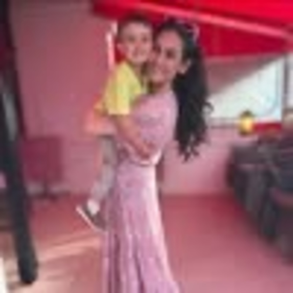 Meet your Posher, Felicia